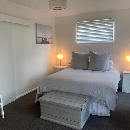 Beach Front Apartment Ohope Екстериор снимка